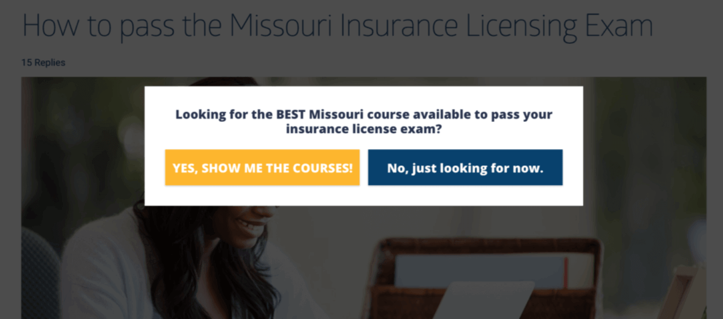 popup_looking-min - OptinMonster location based popup